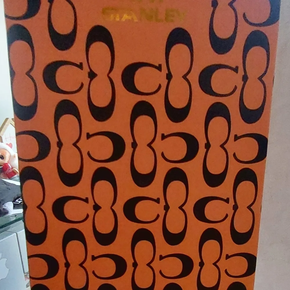 Stanley Orange and Black Mug With Box And Dust Bag - Picture 7 of 9